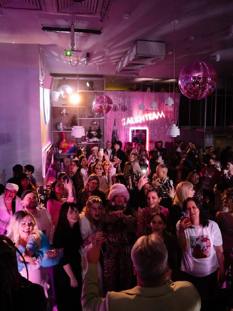 Осужденная Тарасова отрывалась у Галич: кадры вечеринки