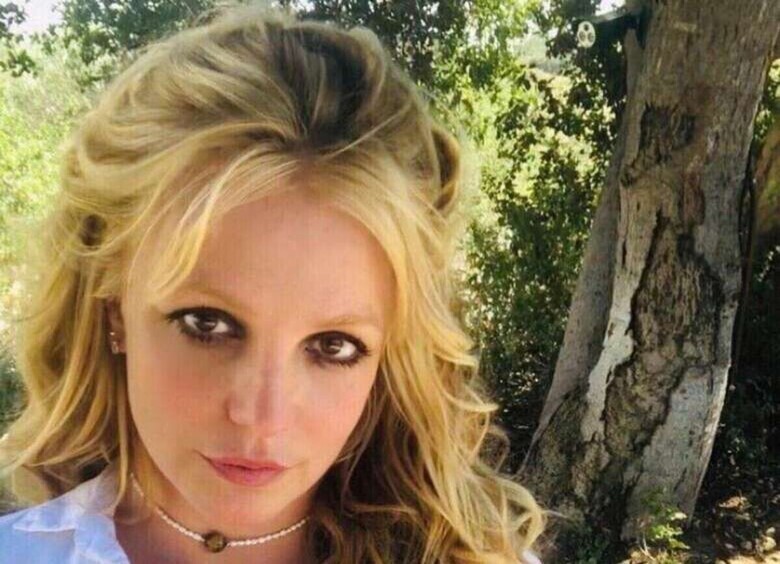 Бритни Спирс