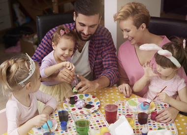Чем развлечь себя на праздниках: 5 видов хобби для всей семьи