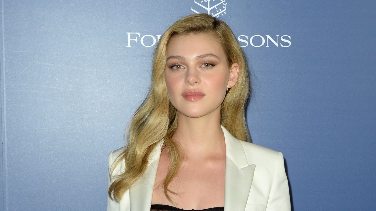 Никола Пельц стерла упоминания о&nbsp;Бекхэмах из&nbsp;соцсетей: новый виток семейного скандала