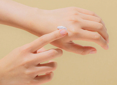 Минус 10 лет с правильной бьюти-рутиной: как вернуть рукам ухоженный вид