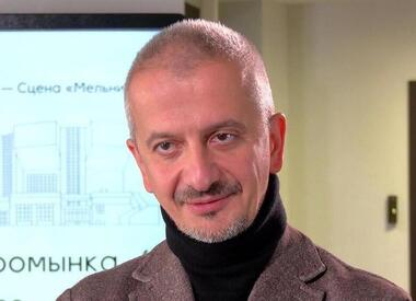 Богомолов отреагировал на просьбы убрать его из МХТ