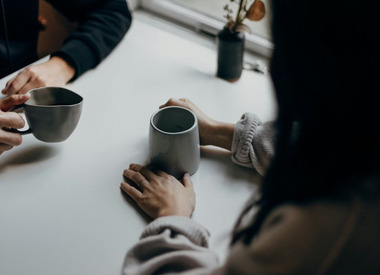 Кто платит за ужин: простые и понятные правила первого свидания