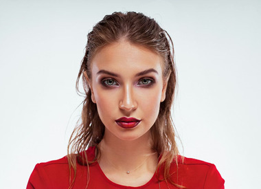 Истина в вине: как выполнить модный макияж, советы визажиста