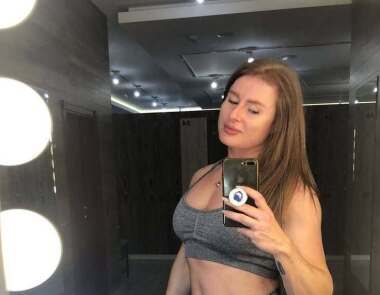 36-летняя дочь актрисы Марии Шукшиной Анна Трегубенко вынуждена была лечь на,операцию