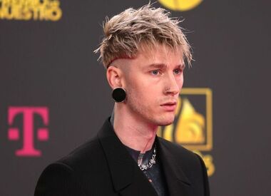 Machine Gun Kelly отпраздновал 36-летие с дочкой от Меган Фокс