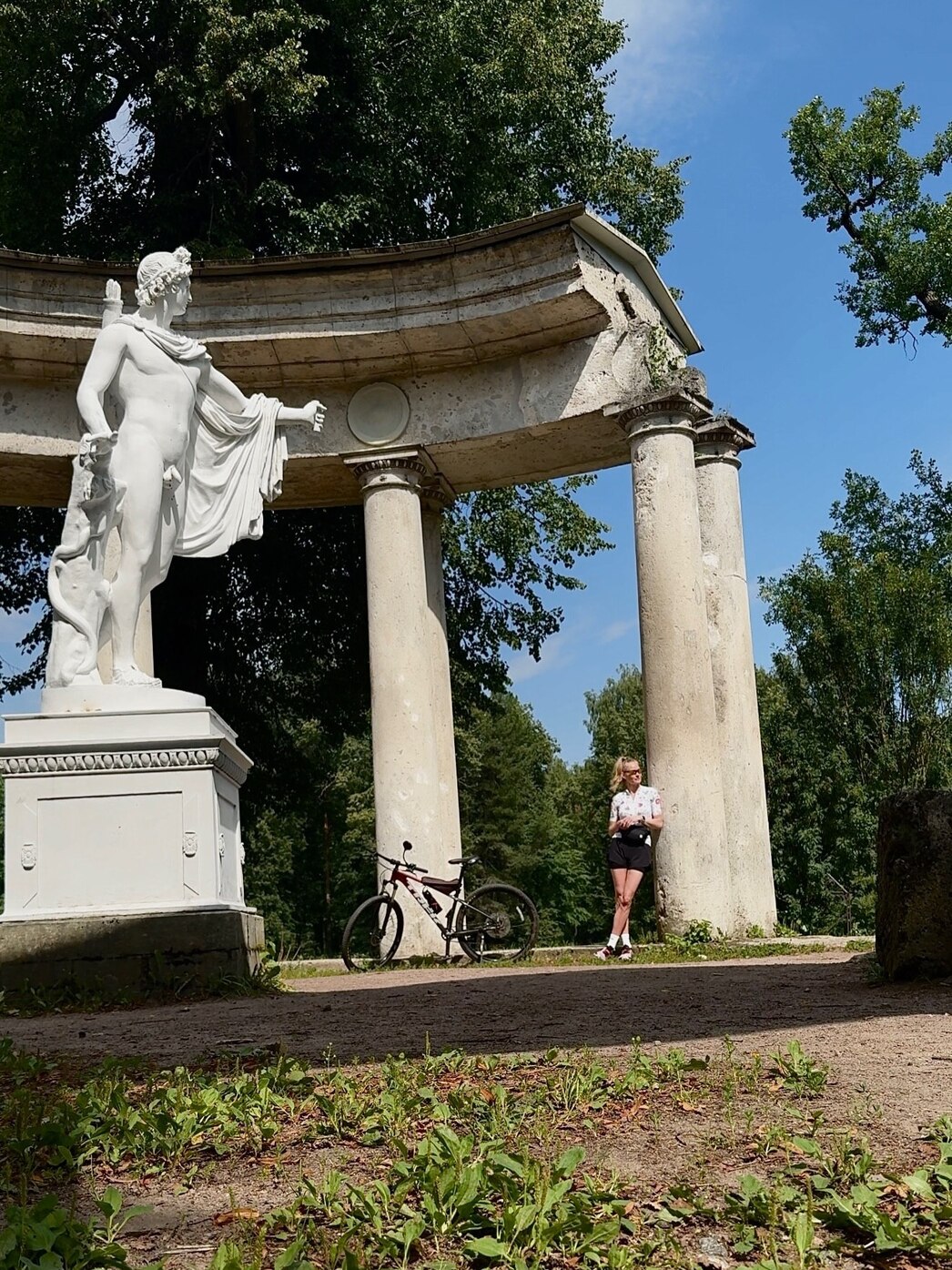 Светлана Ходченкова показала окрестности Санкт-Петербурга