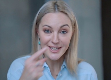 «Мой Мужик выбрал мою родную Юрмалу»: актриса Крайнова вышла замуж и трогательно рассказала о предложении